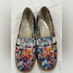 Rieker Antistress Women’s Floral Cutout Leather Comfort Loafers Size 42 (US 11)